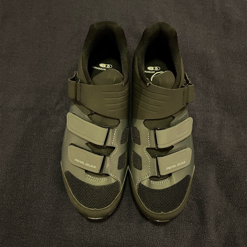 Men’s Pearl Izumi Cycling Shoes